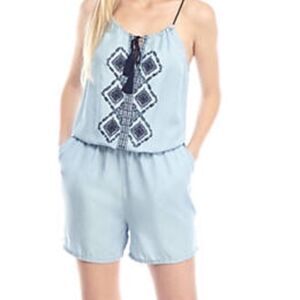 NWT  New Crown & Ivy sleeveless Embroidered chambray romper XS